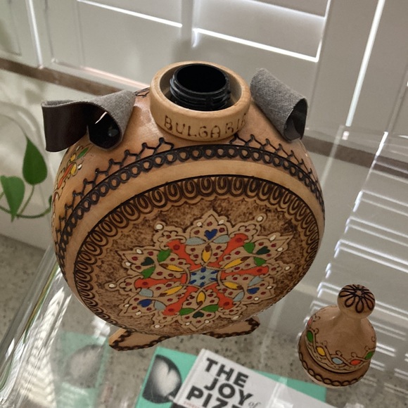 Bulgarian flask in case in Artisan wood w/ strap to carry - Picture 7 of 7